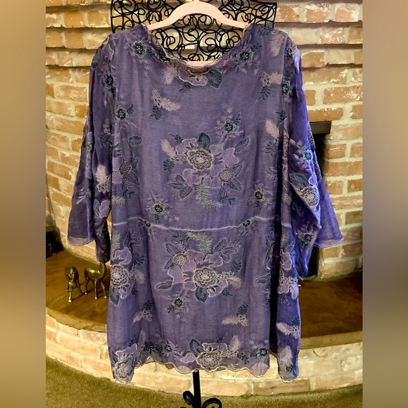 Soft Surroundings Antonia Silk Silver Threads Tunic - Picture 5 of 10